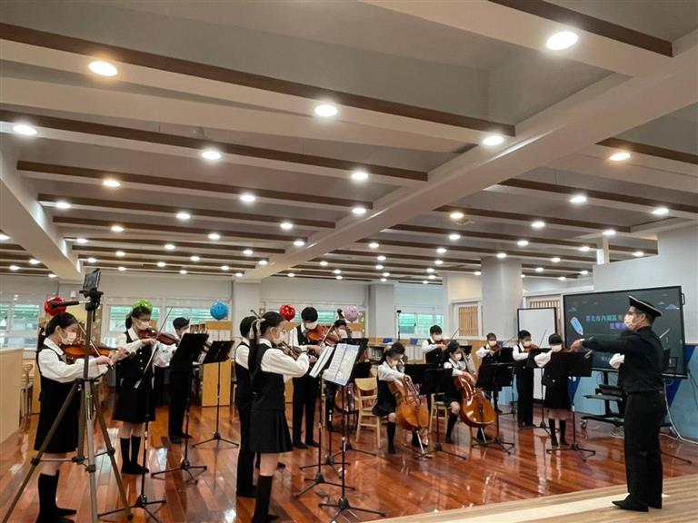 東湖國小圖書館演出